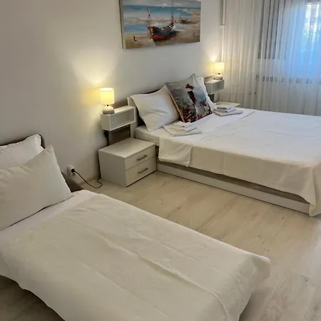 Διαμέρισμα Tei-zi Apartments2 *