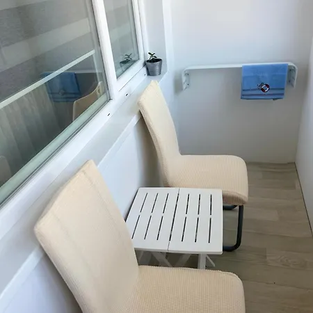 Tei-zi Apartments2 Διαμέρισμα Μπουργκάς