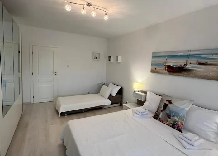 Апартаменты Tei-zi Apartments2 *