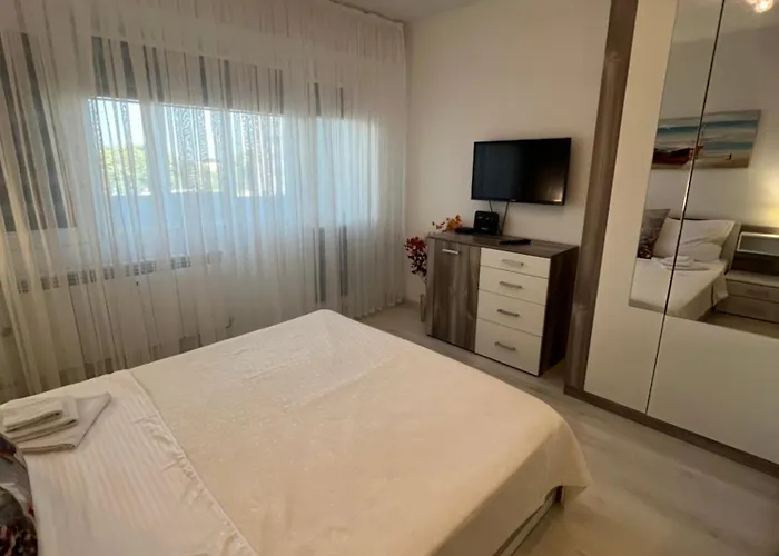 Апартаменты Tei-zi Apartments2 *